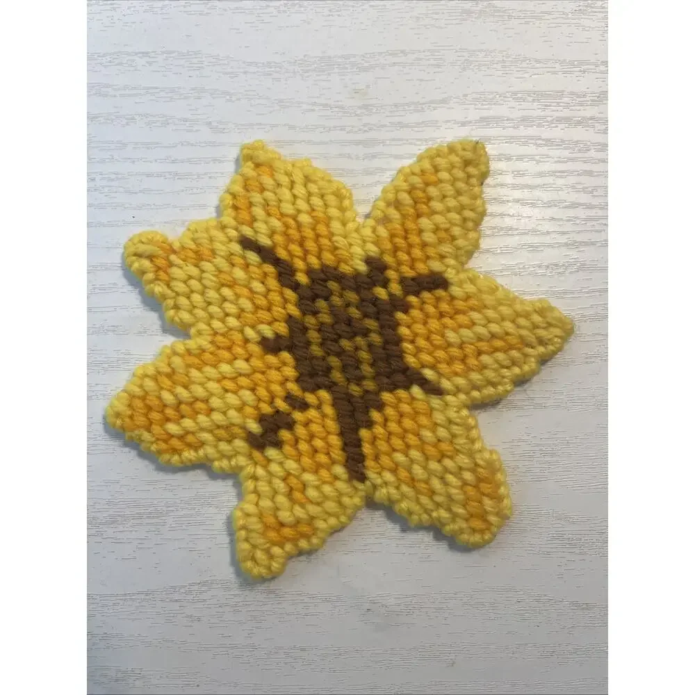 Handmade Vintage Plastic Canvas Flower Coasters Set 4 Holder Hand-Stitched Yarn